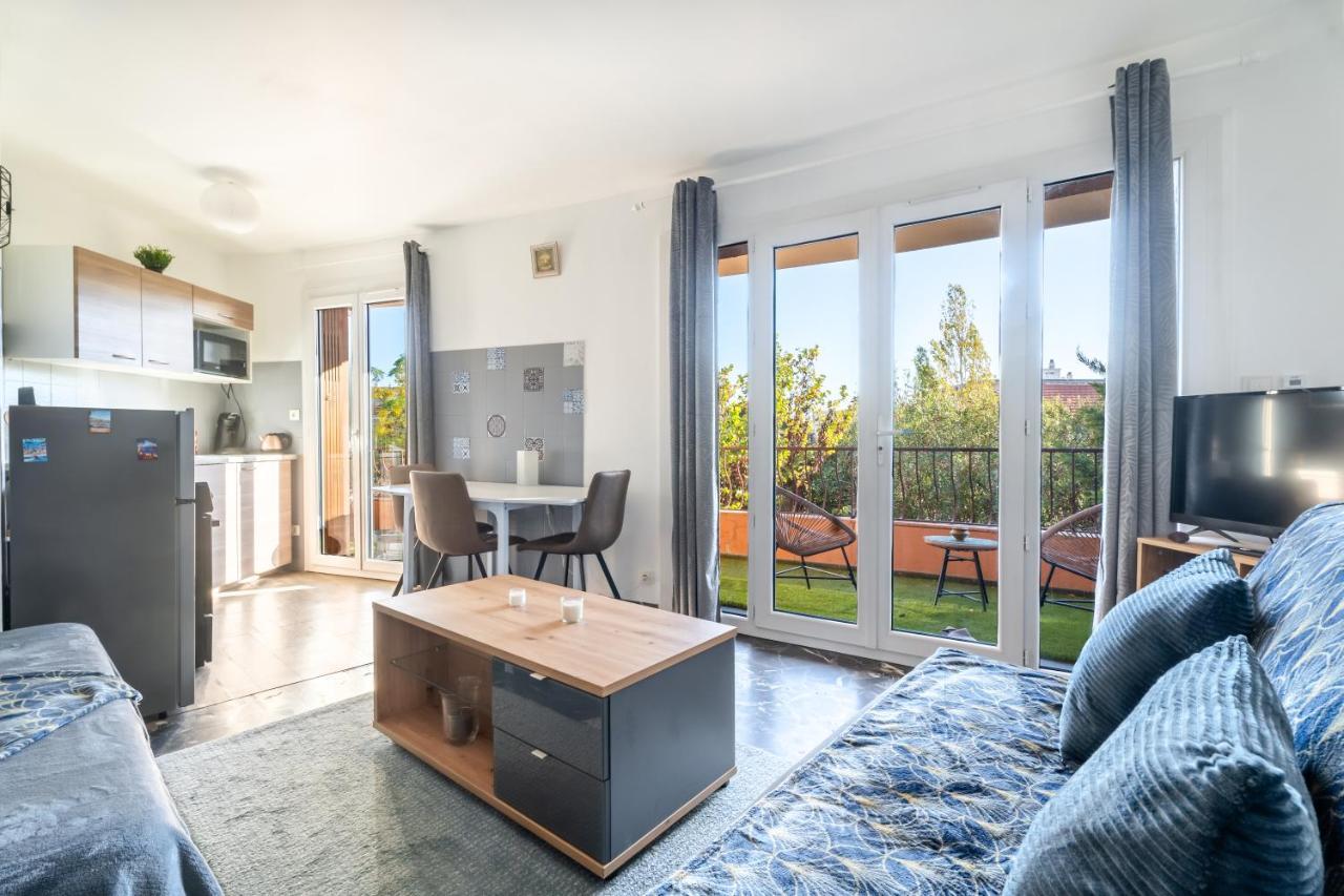 Grand Studio Proche Du Port Et Des Plages Sanary-sur-Mer Zewnętrze zdjęcie
